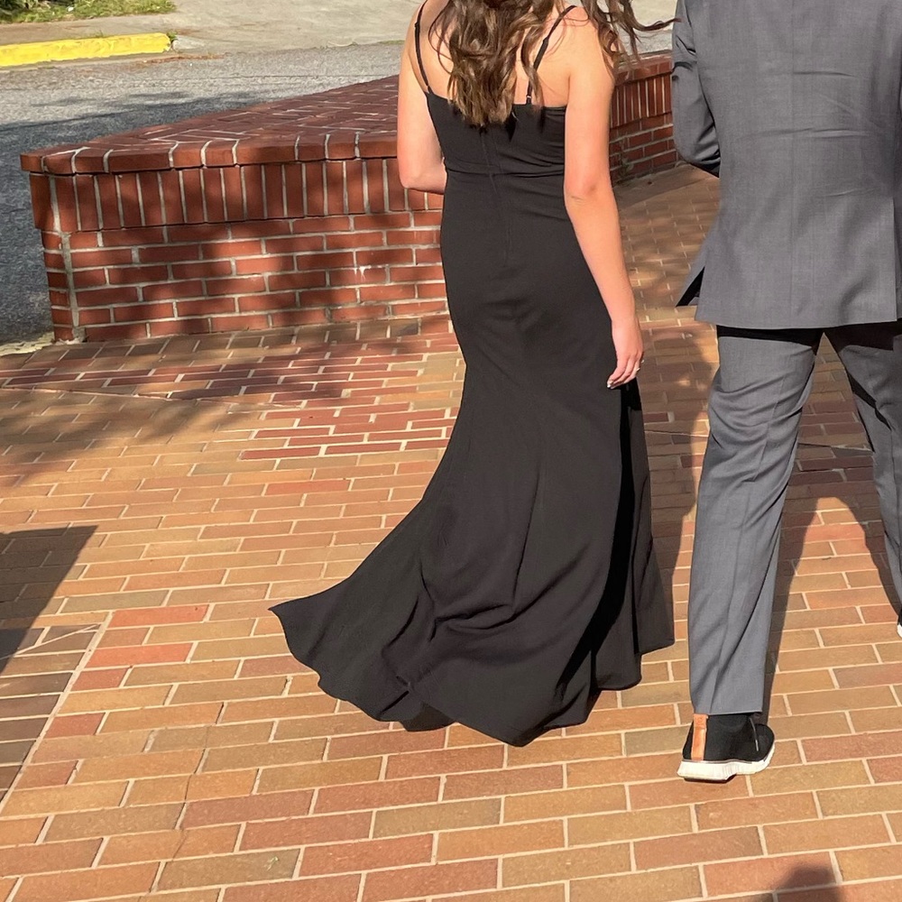 windsor black dress - Picture 4 of 4